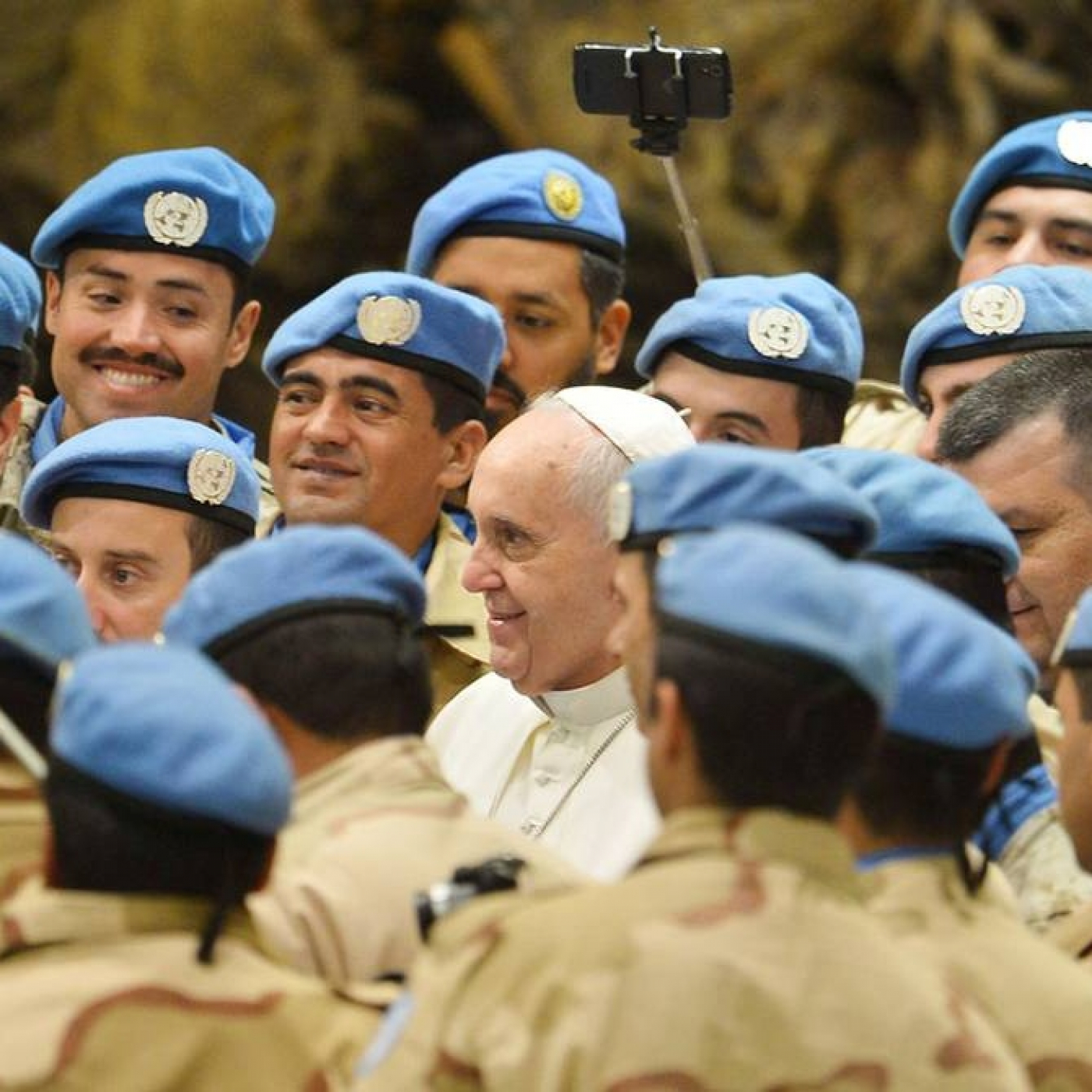 EL LIBRO DE ESTER NOS REVELA EL TERRIBLE PLAN DEL PAPA FRANCISCO episode artwork