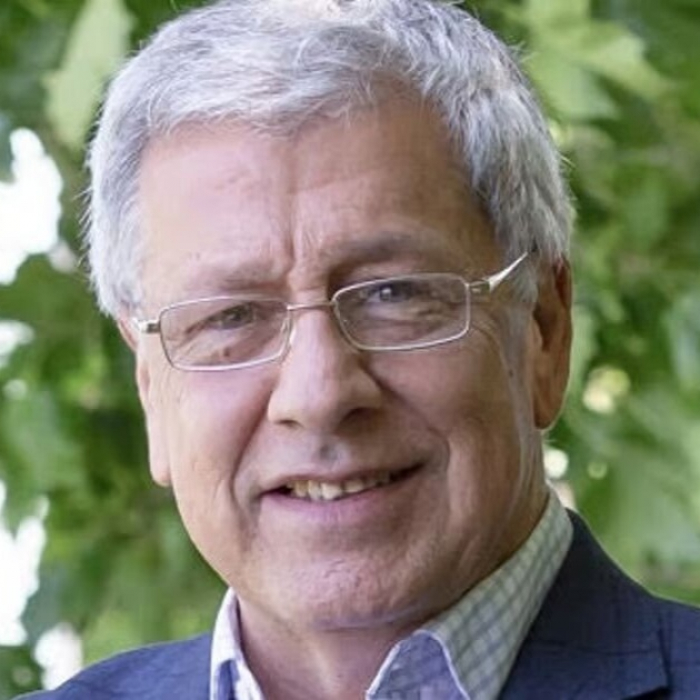 Eduardo Reina @Ossoreina, Analista y consultor Político en @Hora15ECO