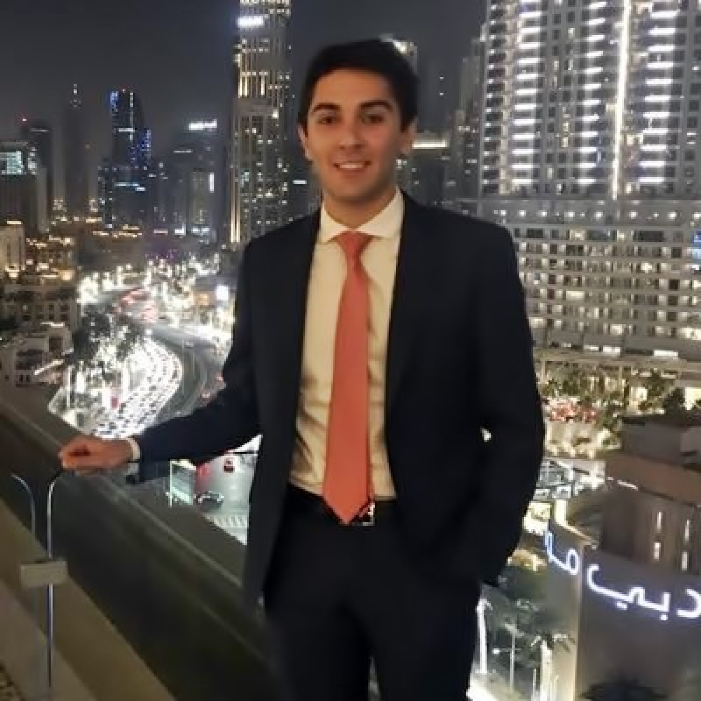 Santiago Casas @santicasas35 (Economista Jefe de EcoAnalytics) Buenas Razones