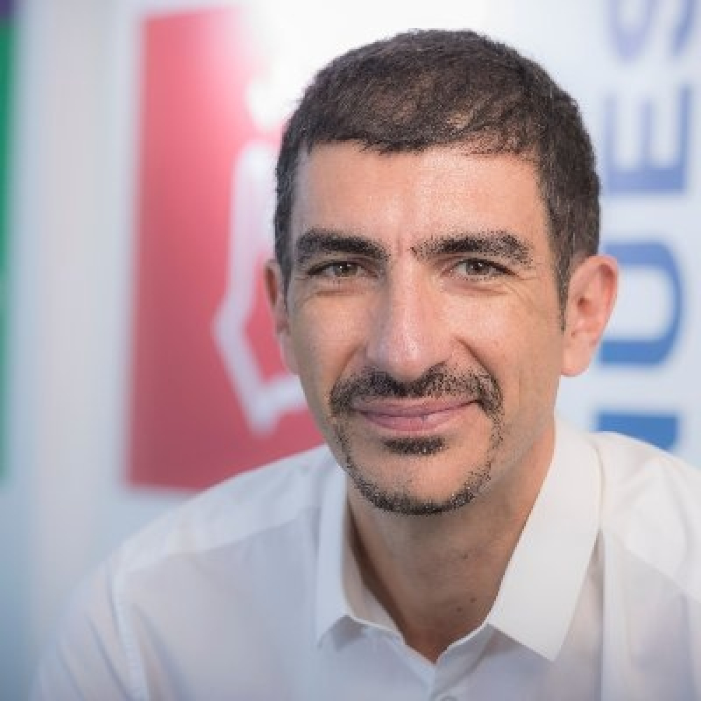 Salvador Calogero @Scalogero73 (Country manager de Avenida) La Barra De Macu @MazucaMacu