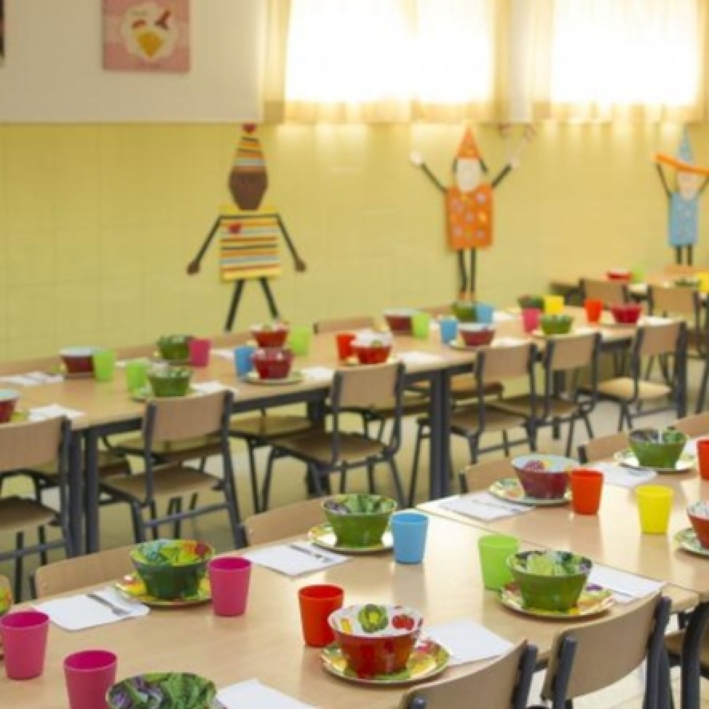 El Ayto. deja tiradas a muchas familias por el recorte en becas de comedor episode artwork