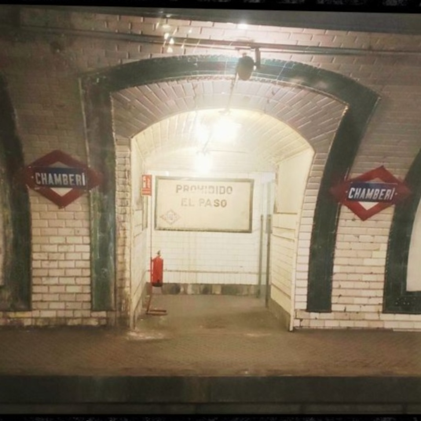 Las voces de la estación de Chamberí - Madrid Misterioso 6x20 episode artwork