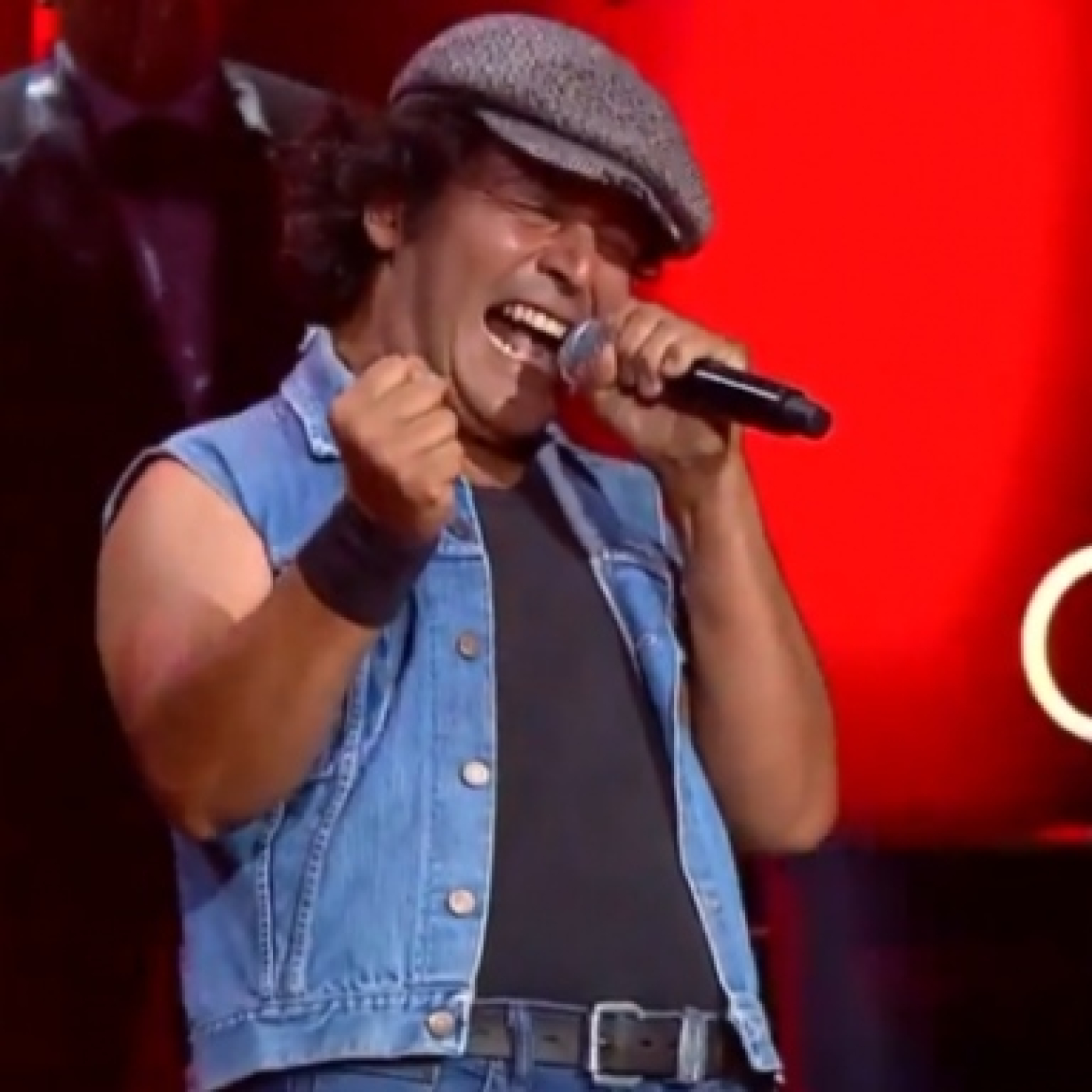PODCAST: CONVERSAMOS CON IVAN GAC, VOZ DE BRIAN JOHNSON EN CHILE, SOBRE SU ESPECIAL RELACIÓN CON EL VOCALISTA DE AC DC episode artwork