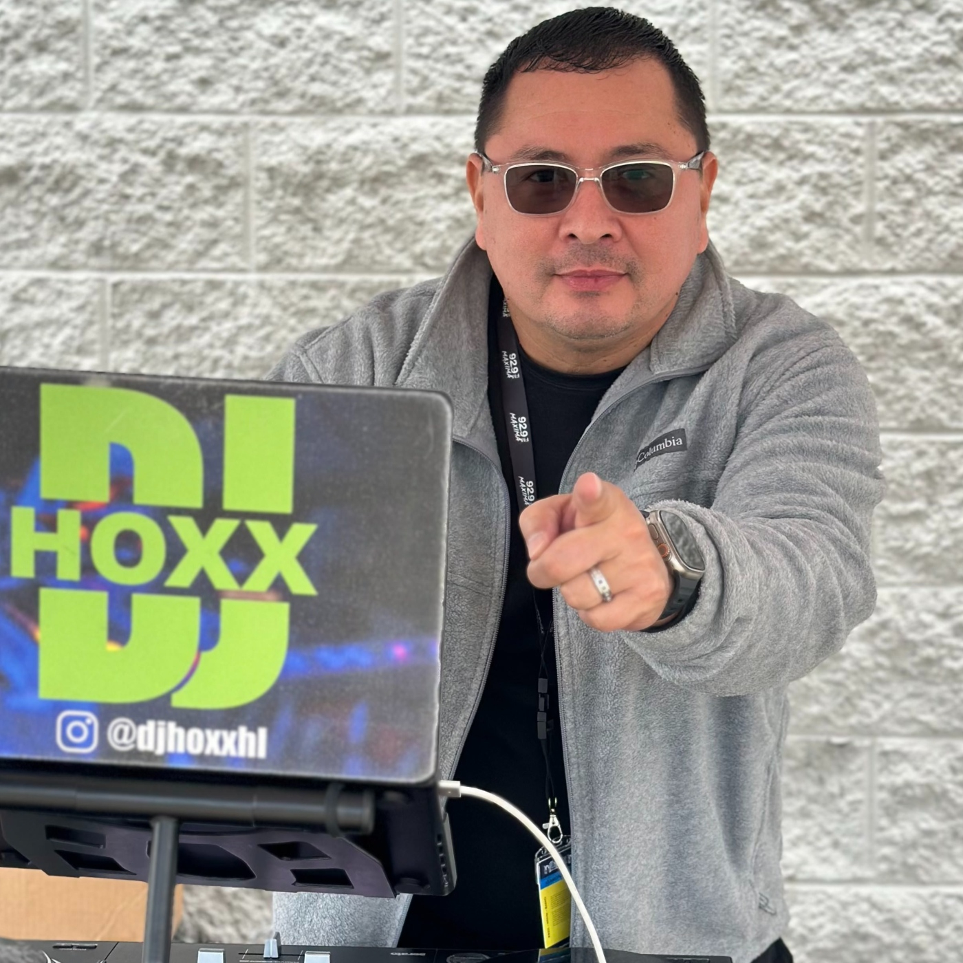 DJ HOXX @henryloor