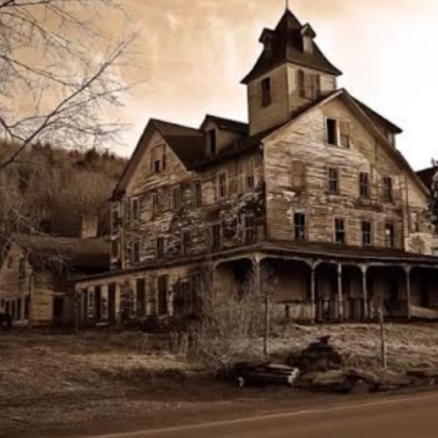 Cuarto Milenio T6: Operación Ogro &#8226; La casa de Hinsdale &#8226; Niños Brujos (2011)