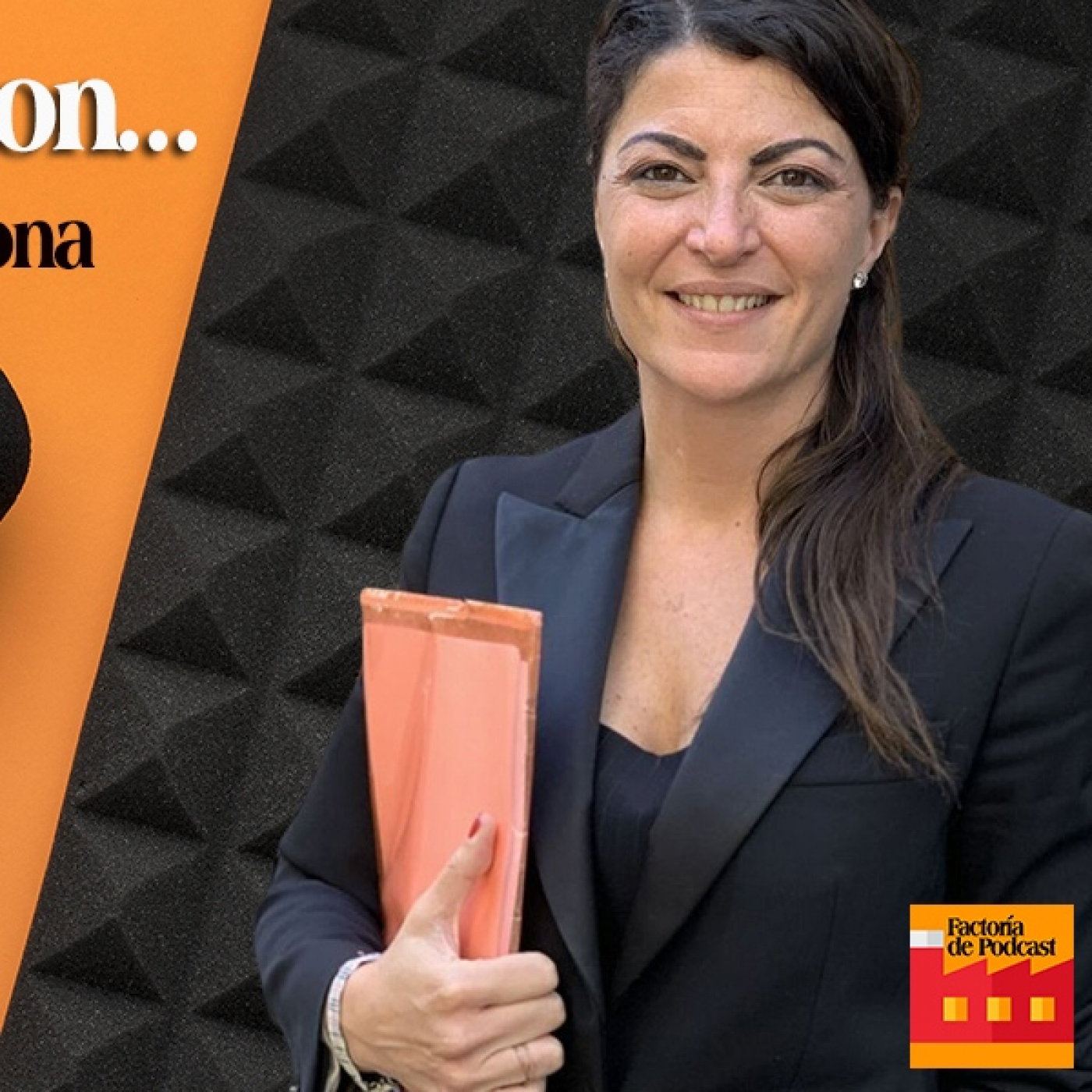 CHARLANDO CON... Macarena Olona, presidenta de Caminando Juntos episode artwork