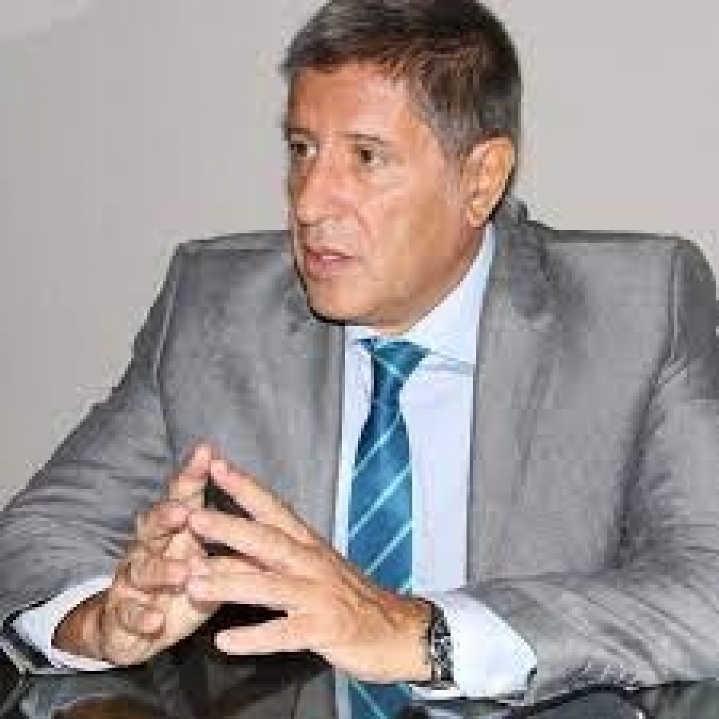 Dr Dario De Ciervo abogado de Raúl " Chuni " Merlo Funcionarios del Macro Junín procesados por presunta defraudación episode artwork