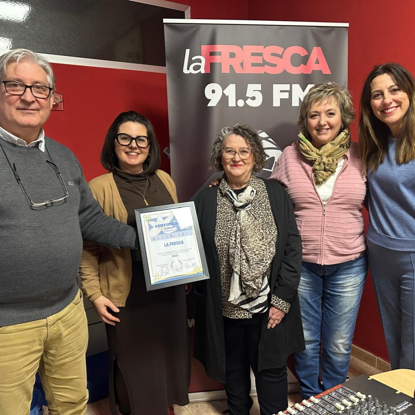 ALCCOIRIS presenta en L’Espai sus actividades y próximos eventos solidarios episode artwork