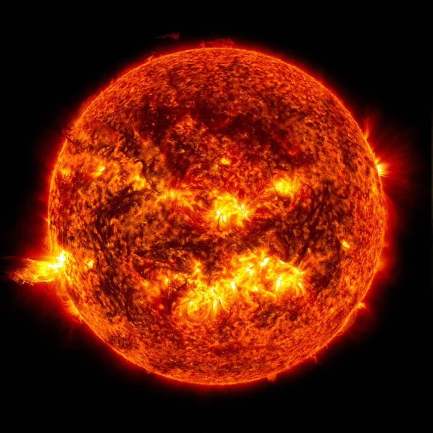1131 - El futuro Telescopio Solar Europeo con Héctor Socas - Segunda y última parte