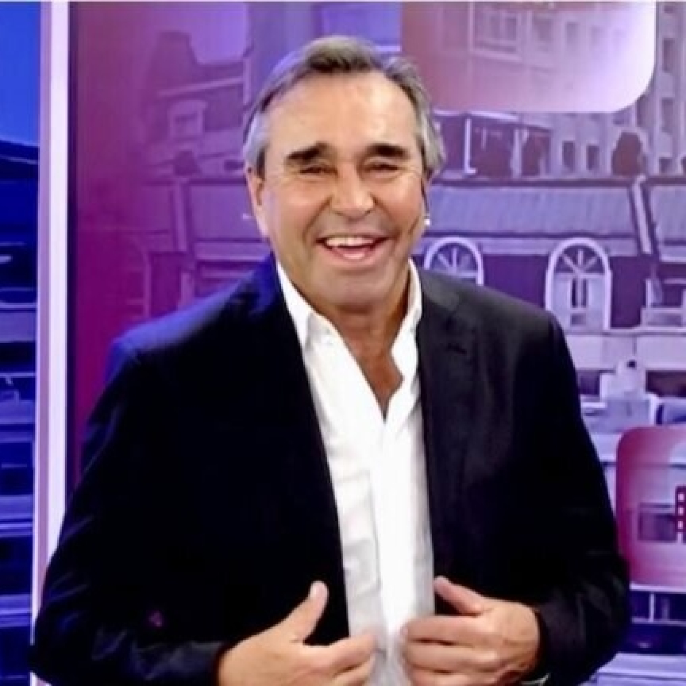 Osvaldo Cocho Lopez @LopezCocho (Piloto profesional de Autos, Helicopteros y aviones) No La Vimos Venir @rpmalmendros