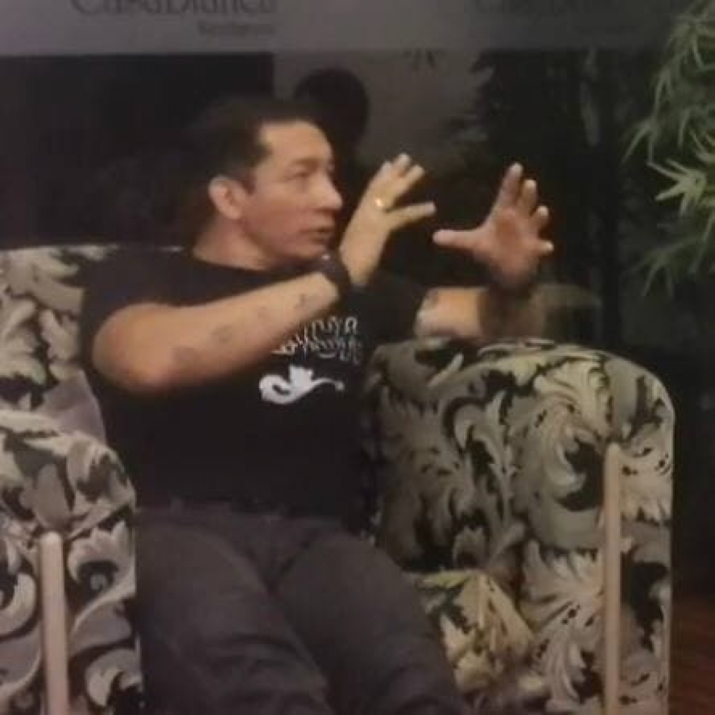 CHARLEMOS CON MIRCO CHÁVEZ ROJAS