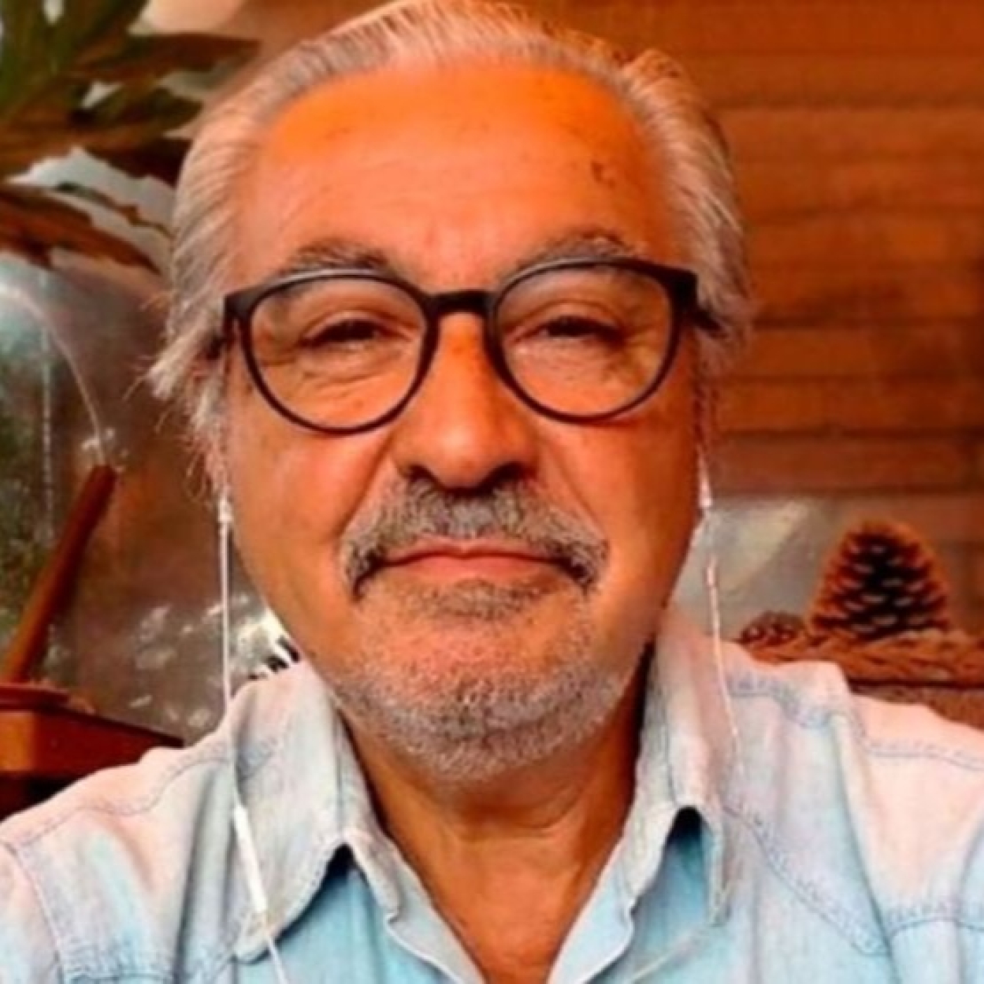 Miguel Ponce @IngMiguelPonce (Analista en Comercio Exterior) Del Arco Político @delacropolitico @DarioDelArco