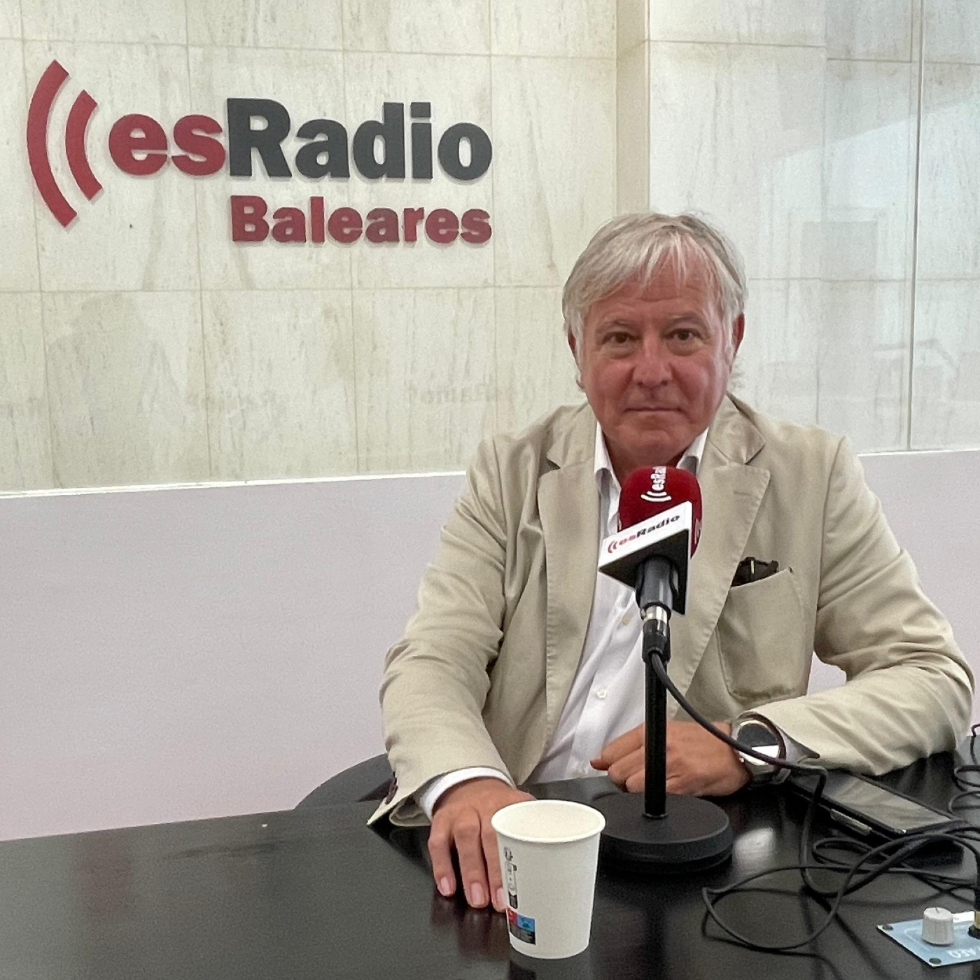 cf842fa1da2bd564072a905e2071612f XXL esRadio Baleares