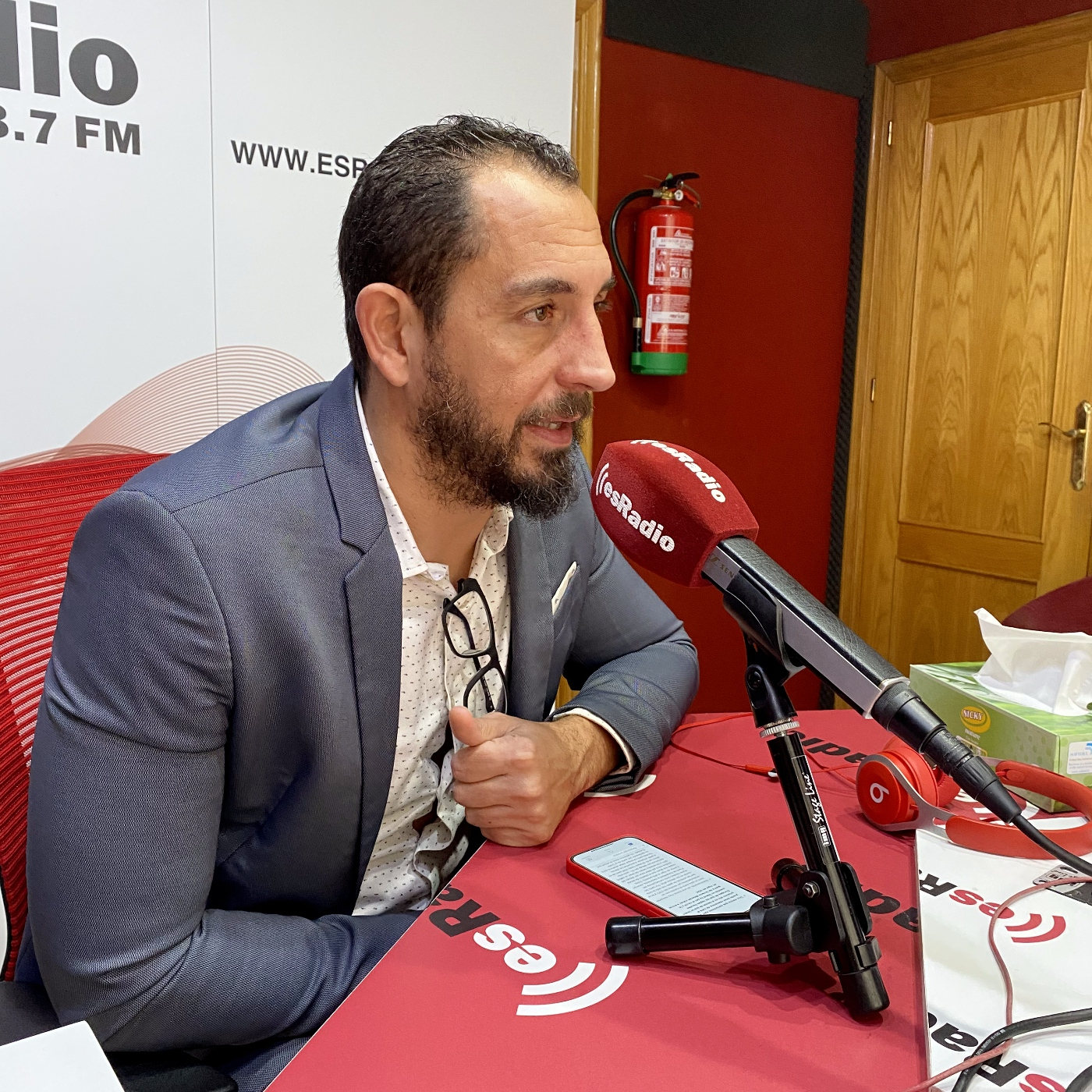 ''Hemos conocido los datos del paro del primer trimestre y no son malos pero no cumplen los objetivos''. episode artwork
