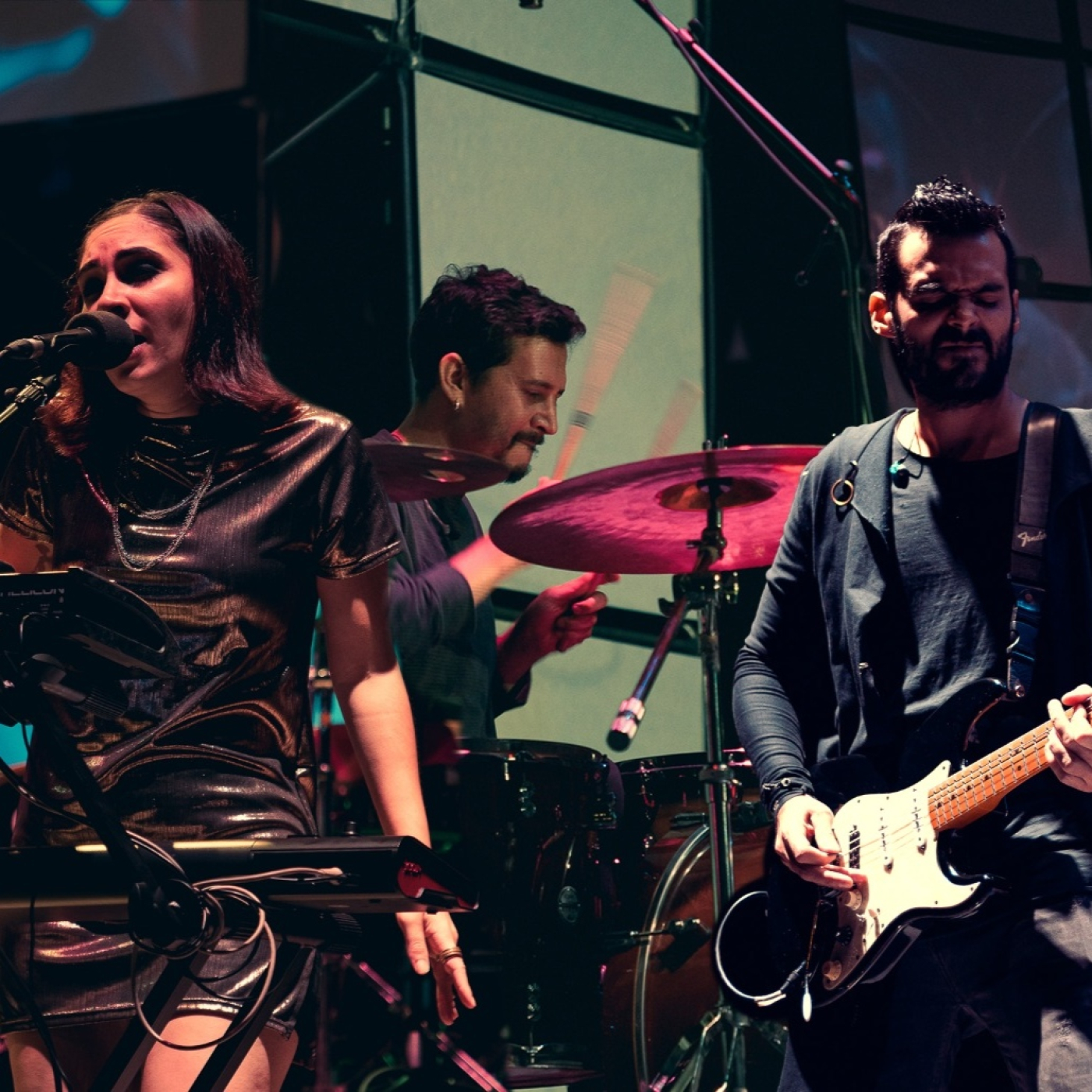 ‘Ferales’ lanzará su disco homónimo con un box set y una experiencia sensorial - La Vitrola episode artwork