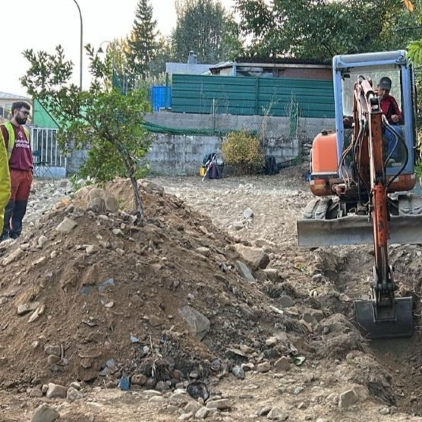 Hoy hablamos con Alejandro Rodríguez, portavoz del colectivo Sputnik Labrego que han reanudado la búsqueda de dos fosas