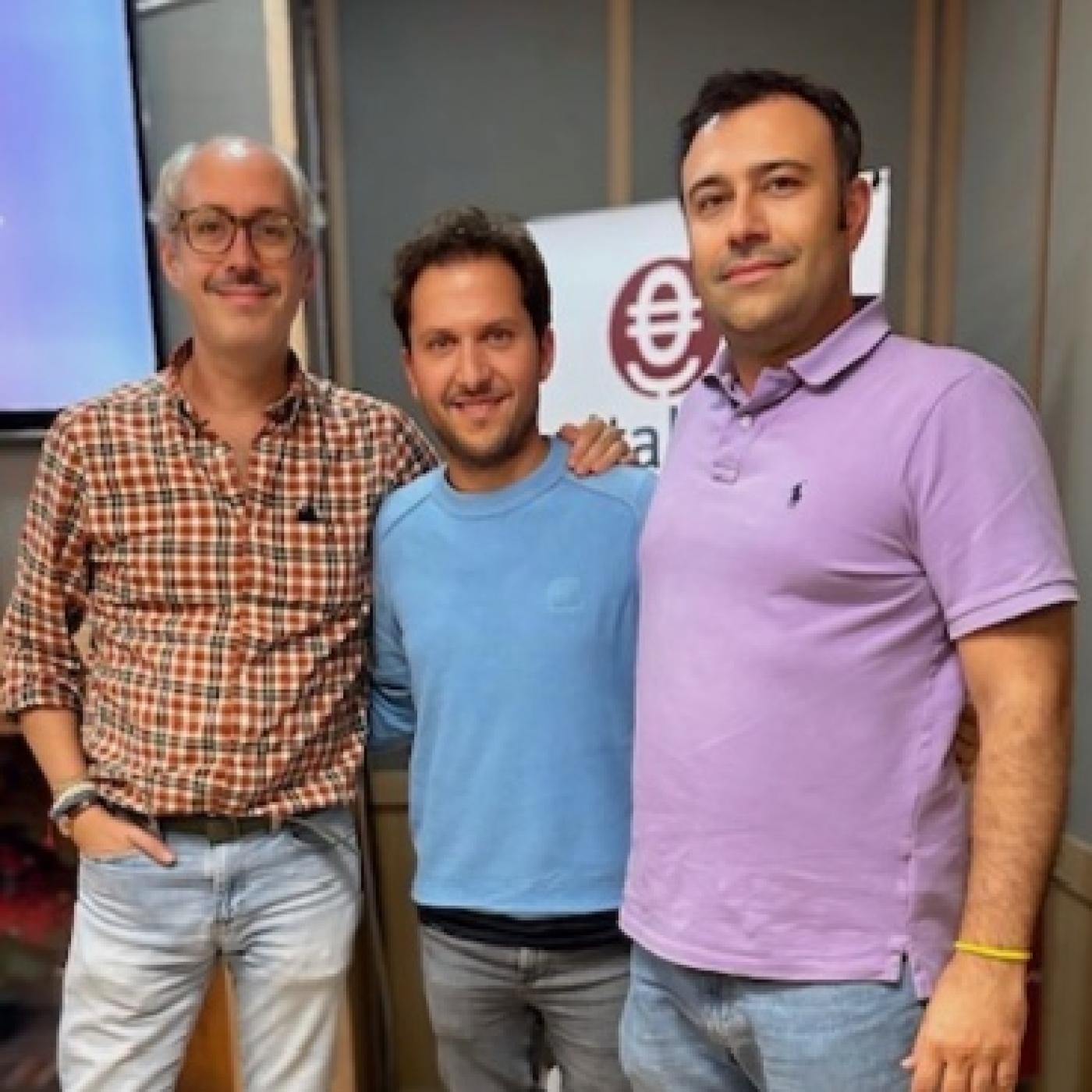 Episodio 272: El Desarrollo Económico y la Industria de la Ciberseguridad episode artwork