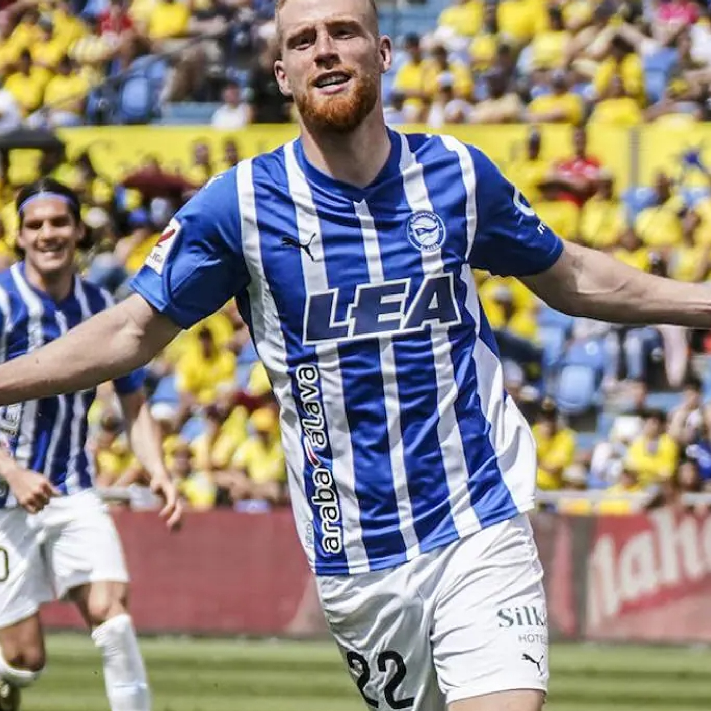 En Corto y al pie. Tu podcast sobre el Alaves