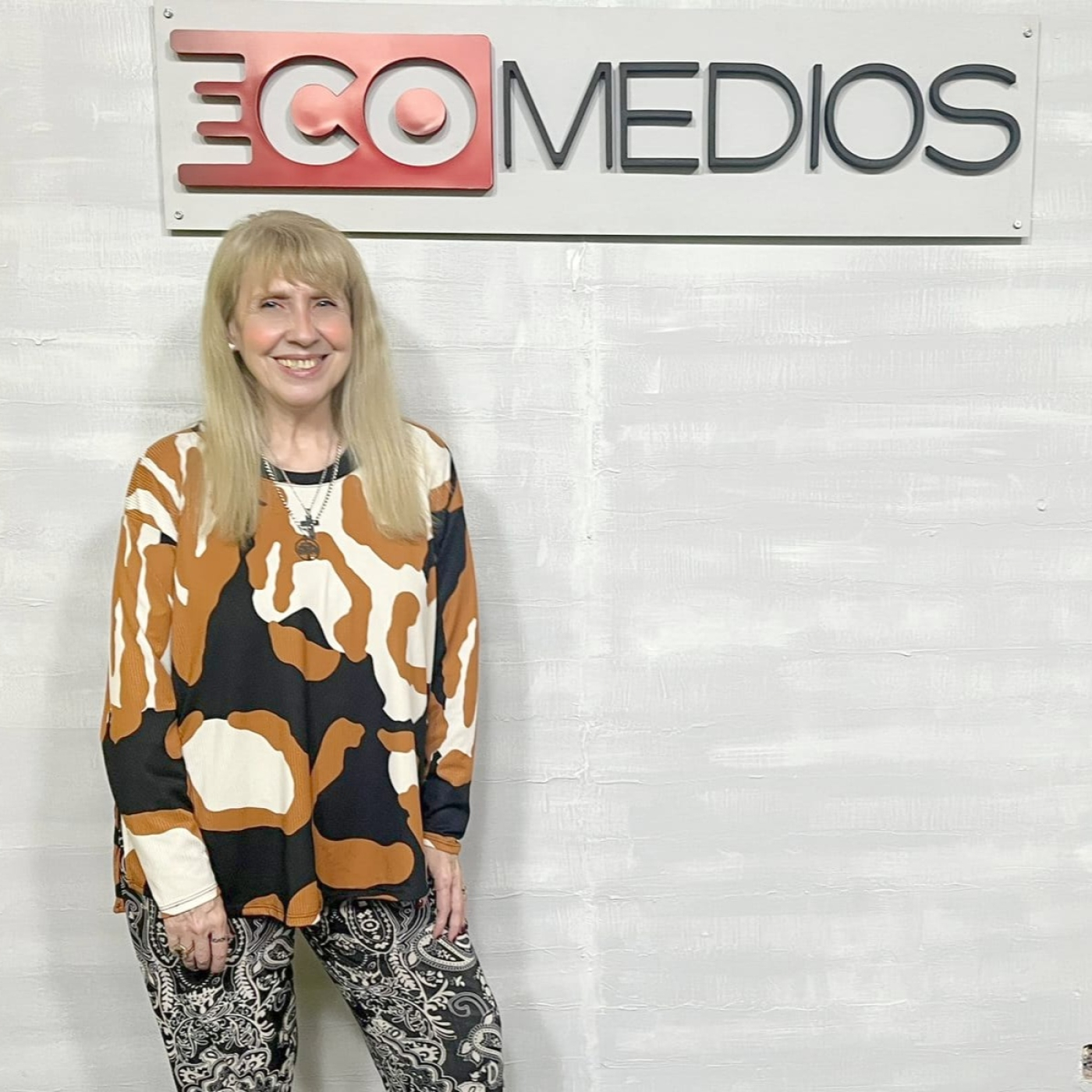 ALMAS GEMELAS LUZ PARA DAR con Maryhel Carmody y Equipo 22-7-2025.mp3