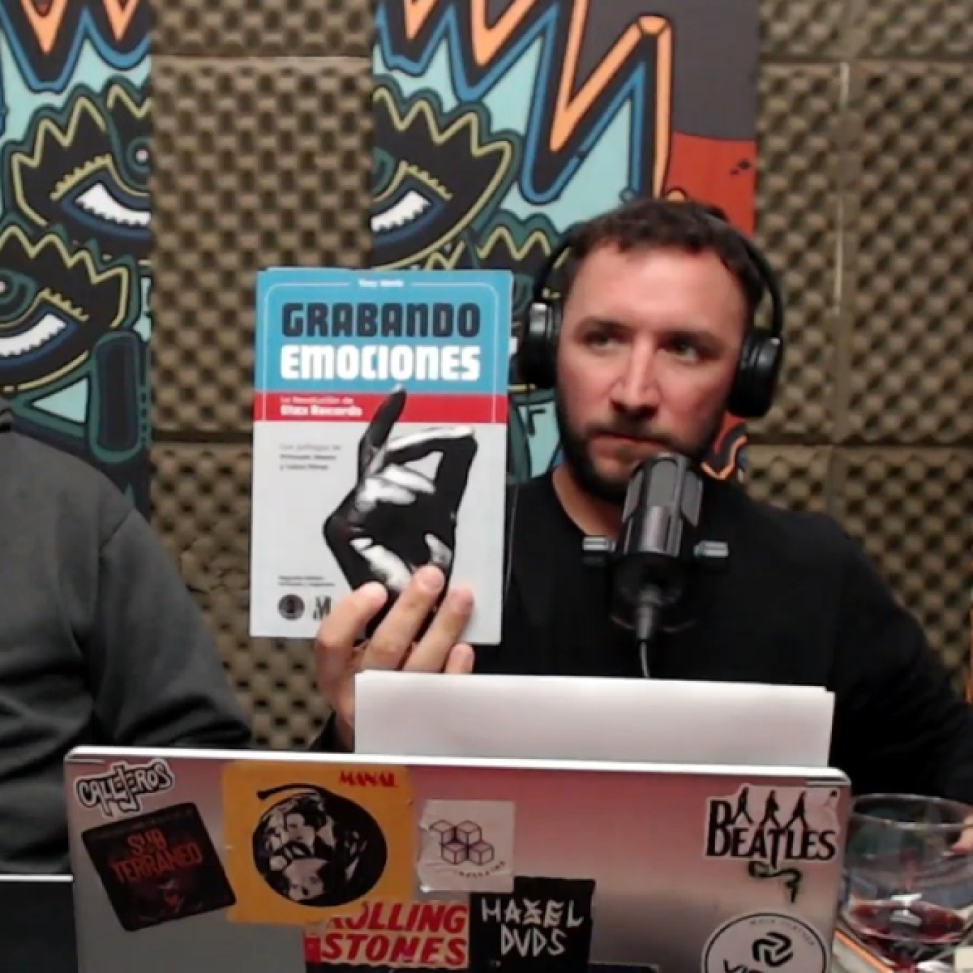 Tony Vardé - Entrevista en Subterráneo Musical Radio - Mayo 2026 episode artwork