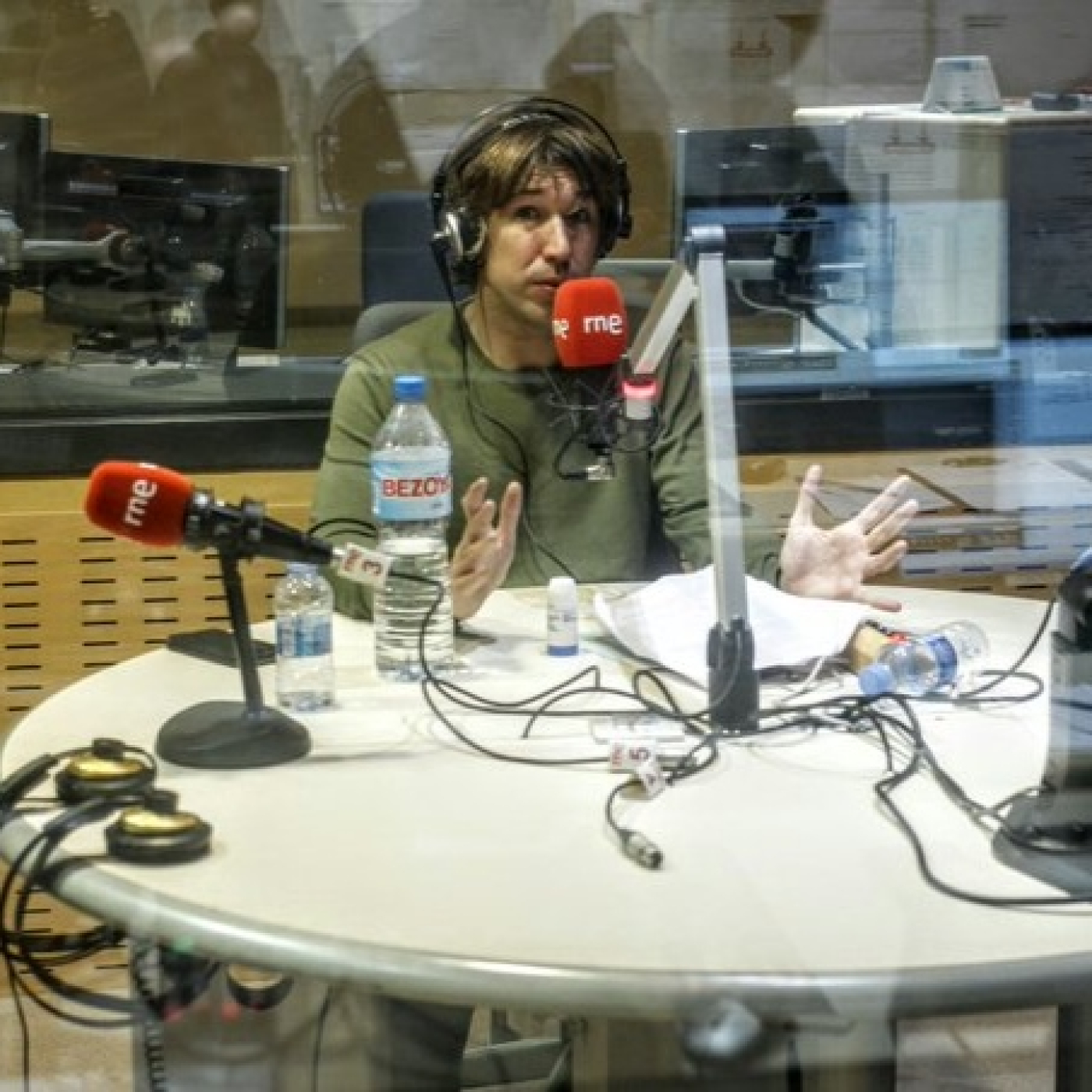 Una pequeña Historia, con hasta luego, del paseo de 24 horas en RNE episode artwork