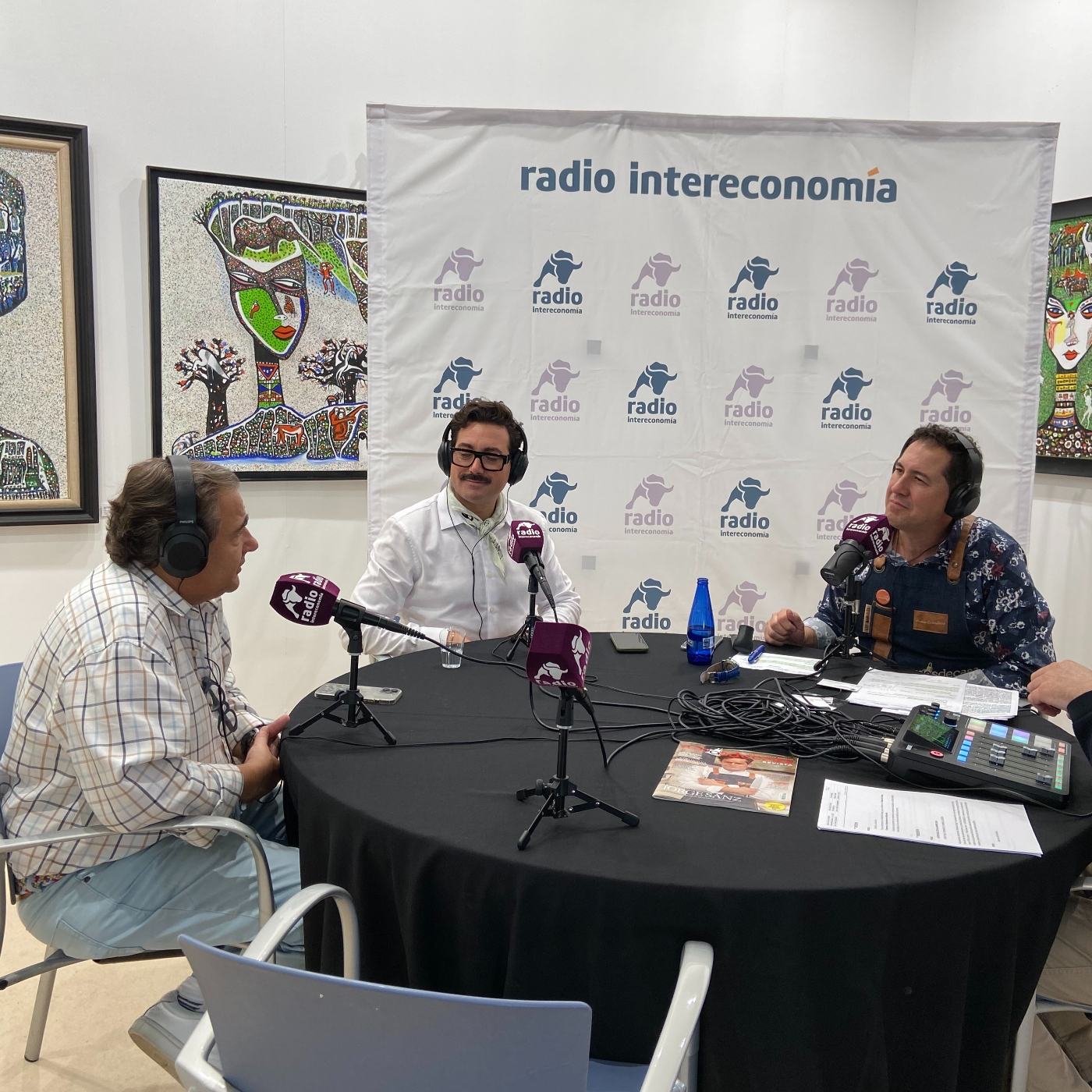 Especial Amosdecasa en Marbella DesignArt Radio Intereconomia 210 13-10-22 episode artwork