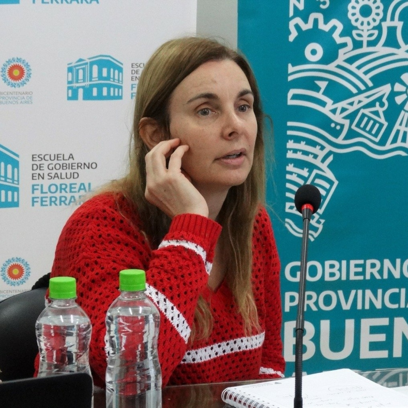 Dra. Alejandra Gaiano @alegaiano (Médica Infectóloga Pediatra) Nada Personal @animessina