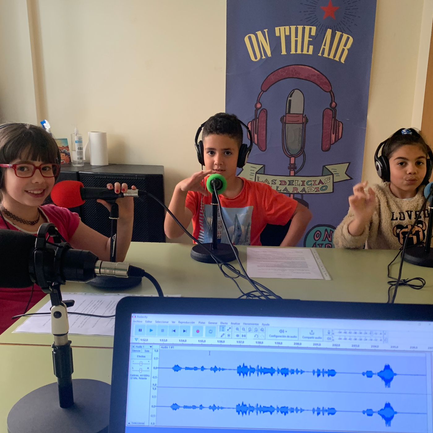 LAS DELICIAS DE LA RADIO