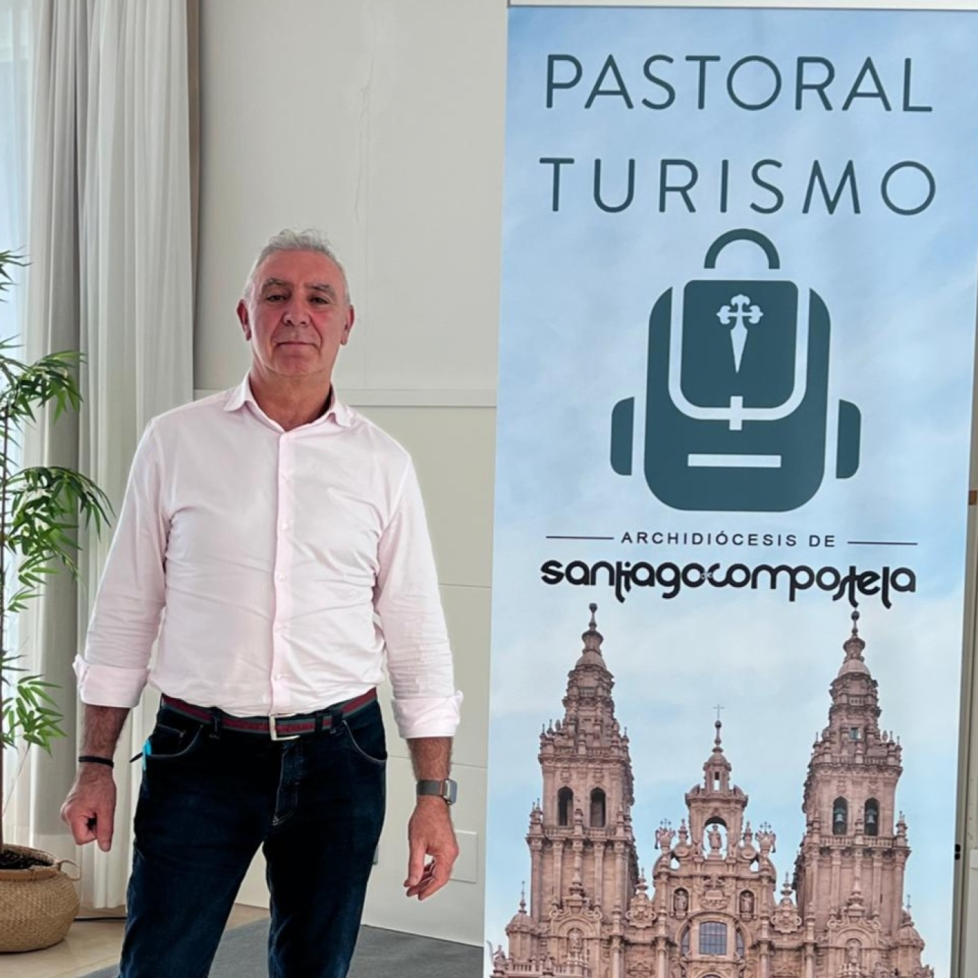 Chema Pérez: "El turismo es una oportunidad para la evangelización" episode artwork