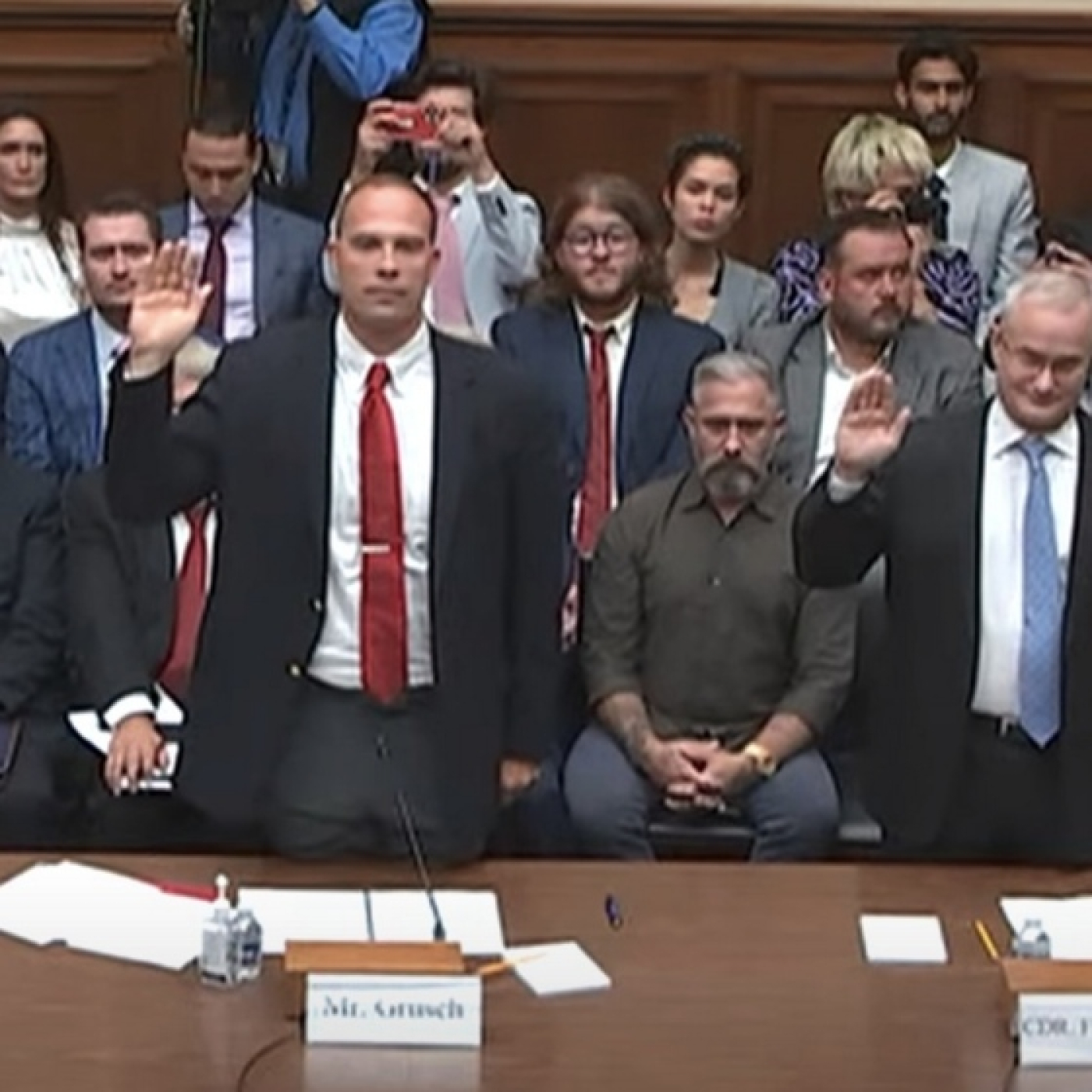 717 - Los OVNIs en el Congreso de Estados Unidos