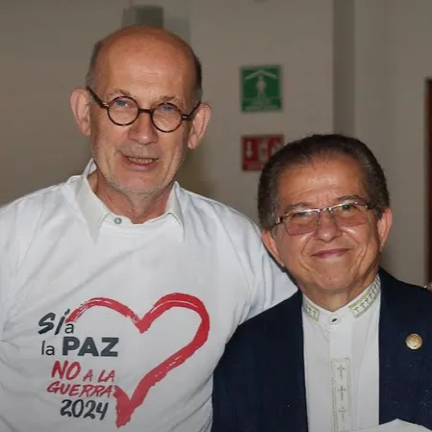 BERTRAND BRASSAC un arquitecto edificando con ladridos de voluntad y paz episode artwork