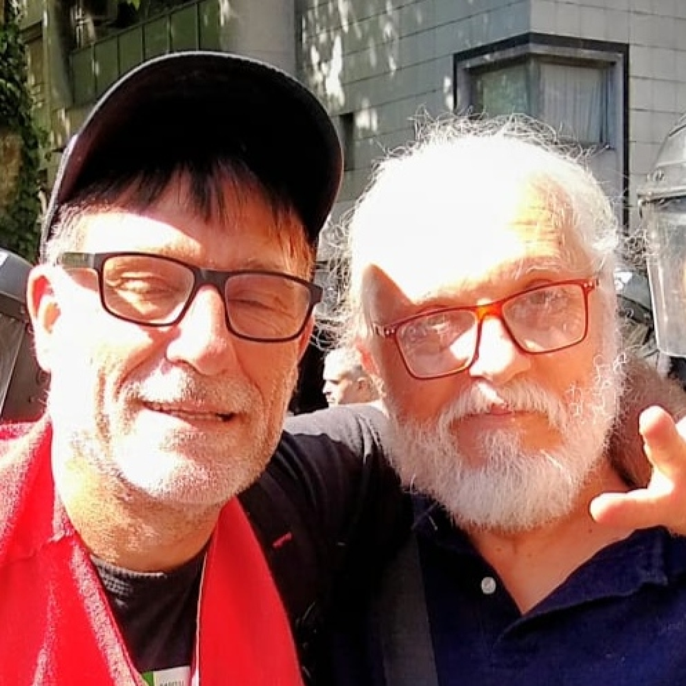 COLUMNA CUANDO LA MENTIRA ES LA VERDAD CACHO KACHO EL CLUB DE LA PLUMA 24-5-2026