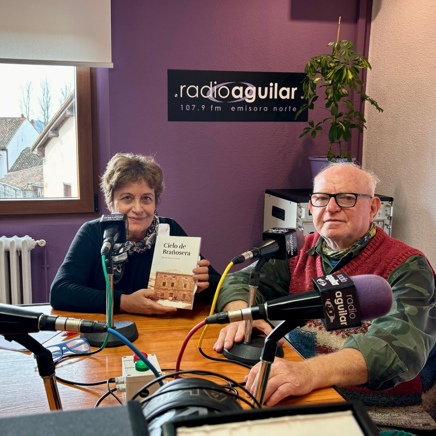 El libro 'Cielo de Brañosera' de María Elena Molina rinde homenaje a su abuelo episode artwork