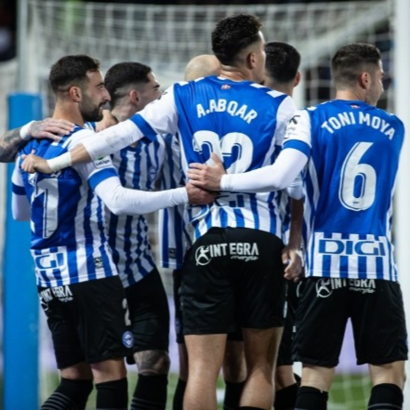 En Corto y al pie. Tu podcast sobre el Alaves