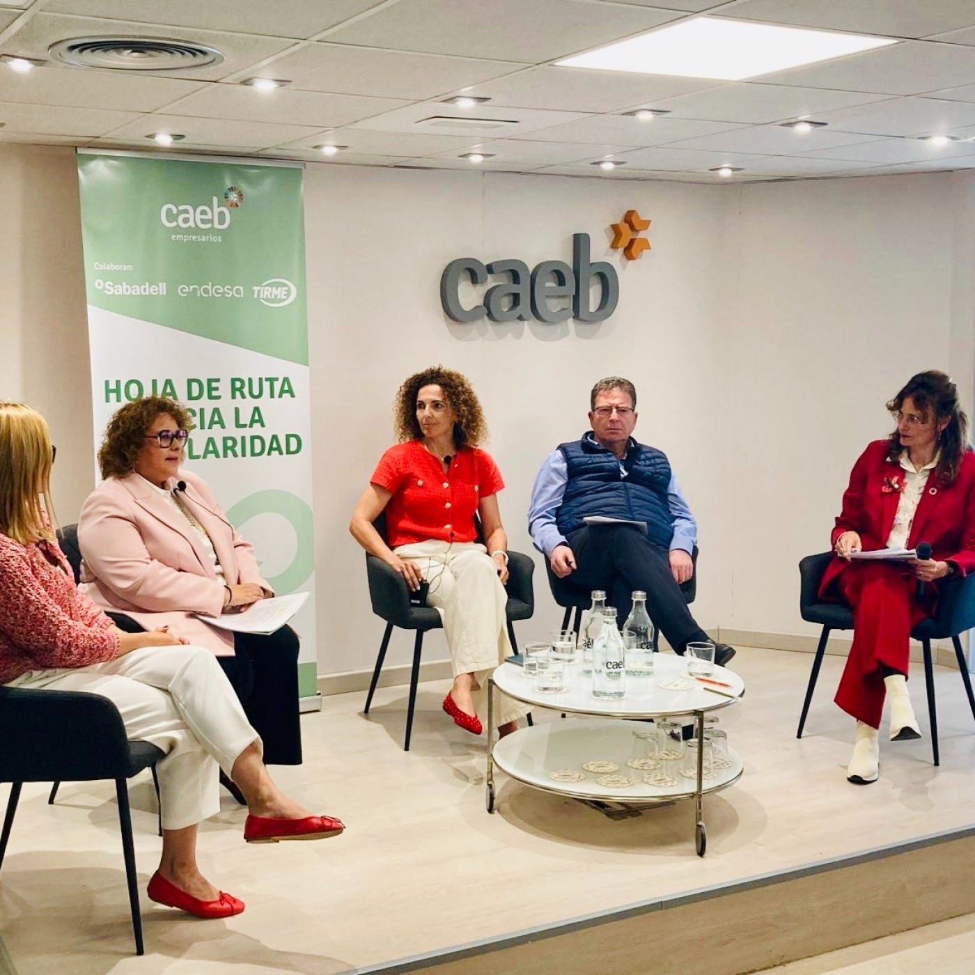 dc21e0fe00fb55309cb8a805af408ffb XXL esRadio Baleares