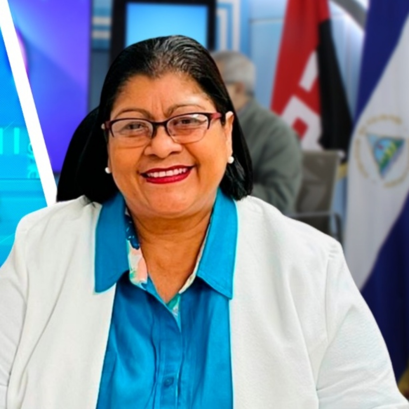Ministra de Educación, Lilliam Esperanza Herrera en la Revista En Vivo con Alberto Mora, 3 agosto 2022 episode artwork