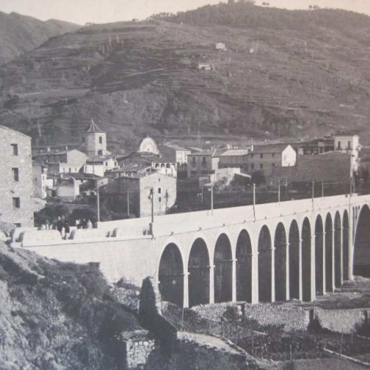 A 3r de Primària investiguen com ha canviat la vila en les darreres dècades episode artwork