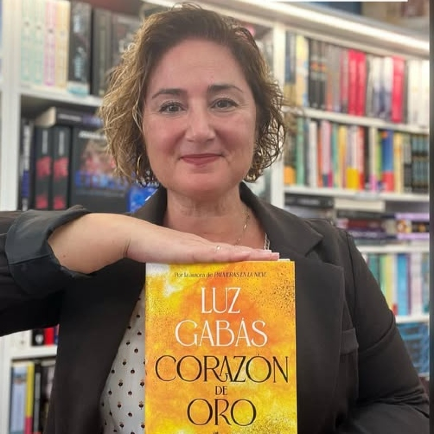 Luz Gabás. Corazón de oro. episode artwork