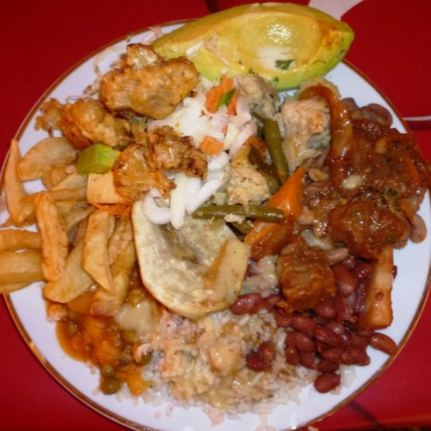 A Ruanda, la carn mai és un plat principal, sempre és acompanyament episode artwork