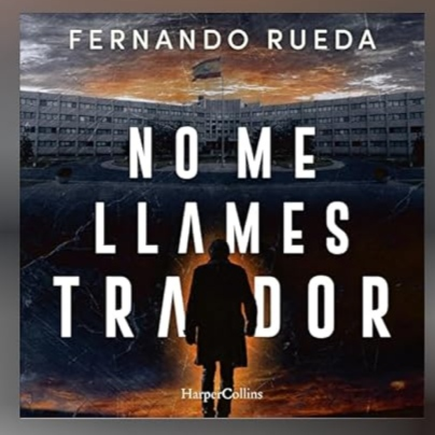 Fernando Rueda presenta "No Me Llames Traidor"