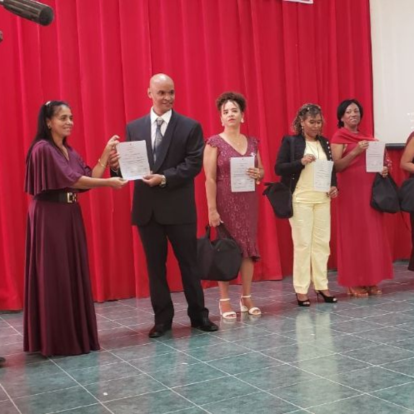 Universidad de Guantánamo graduó nueva hornada de doctores en Ciencias