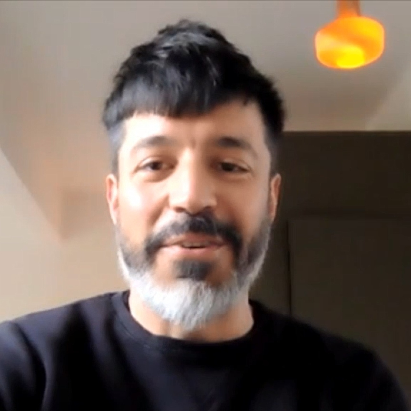 Entrevista con el músico Juan Tauil en "Letras y corcheas" episode artwork