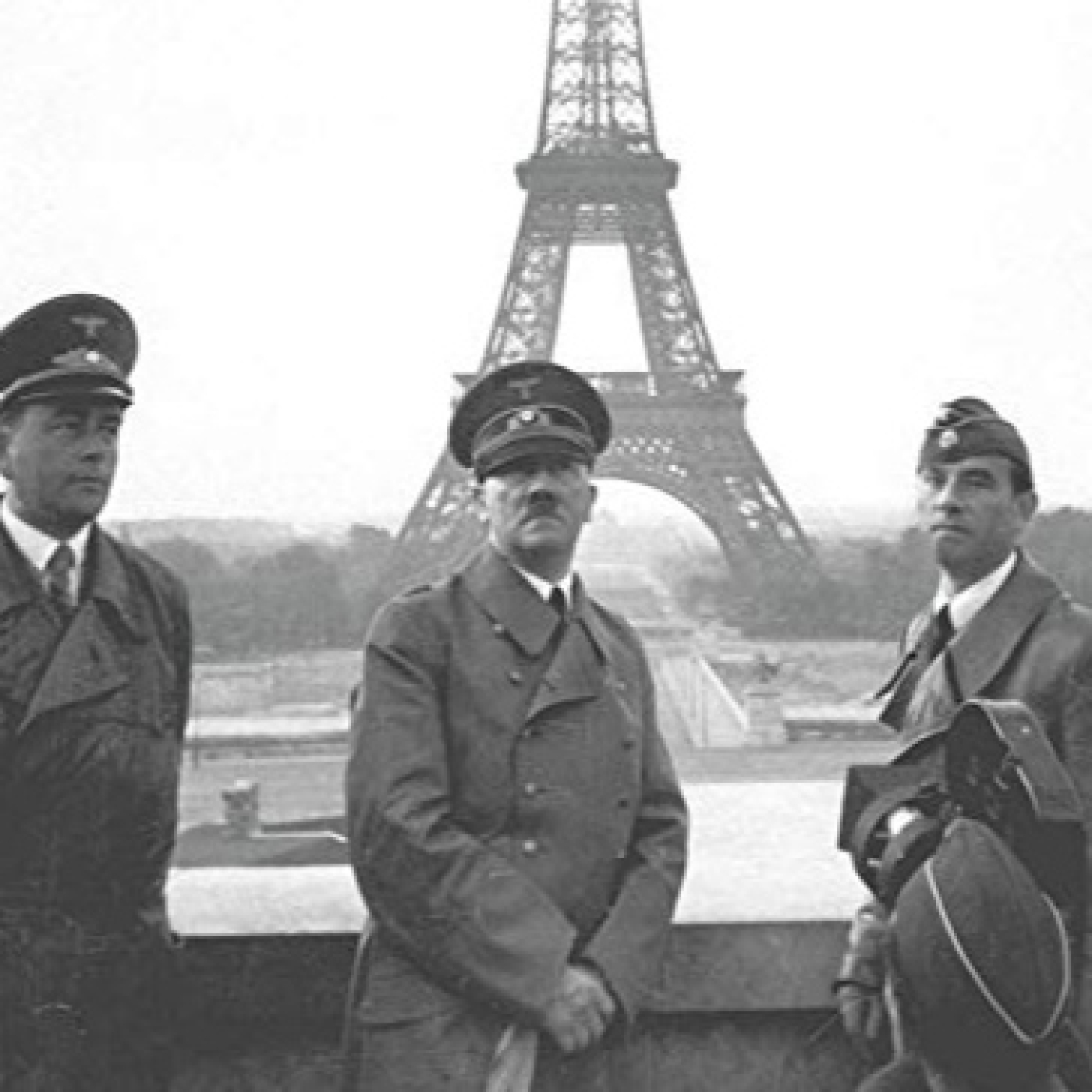 Hitler en París - Episodio exclusivo para mecenas episode artwork
