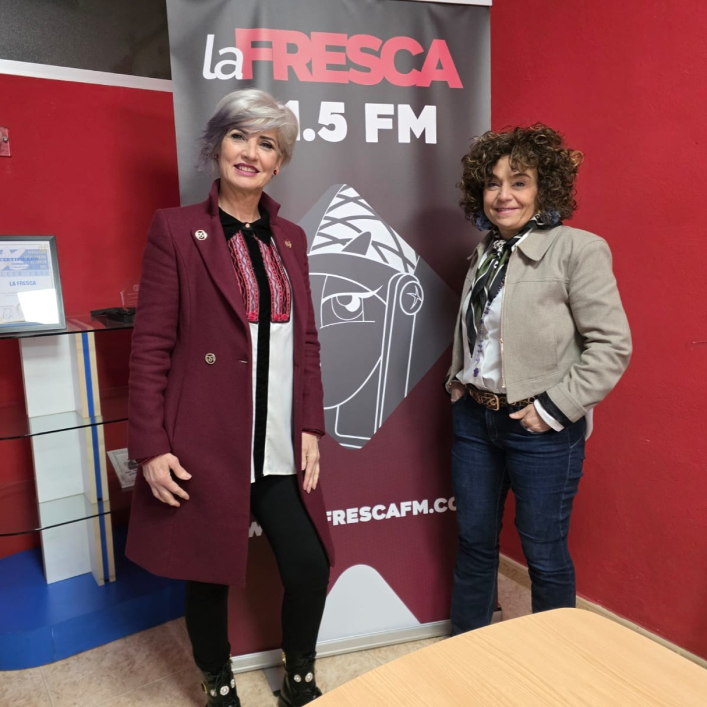 Onil impulsa el comercio local con una campaña de primavera, una guía de establecimientos y un desfile de moda episode artwork