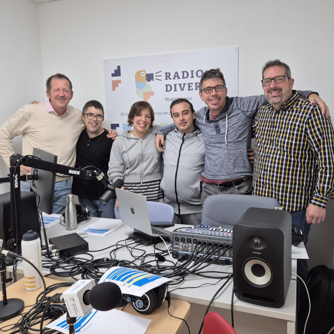 RADIO DIVERSA