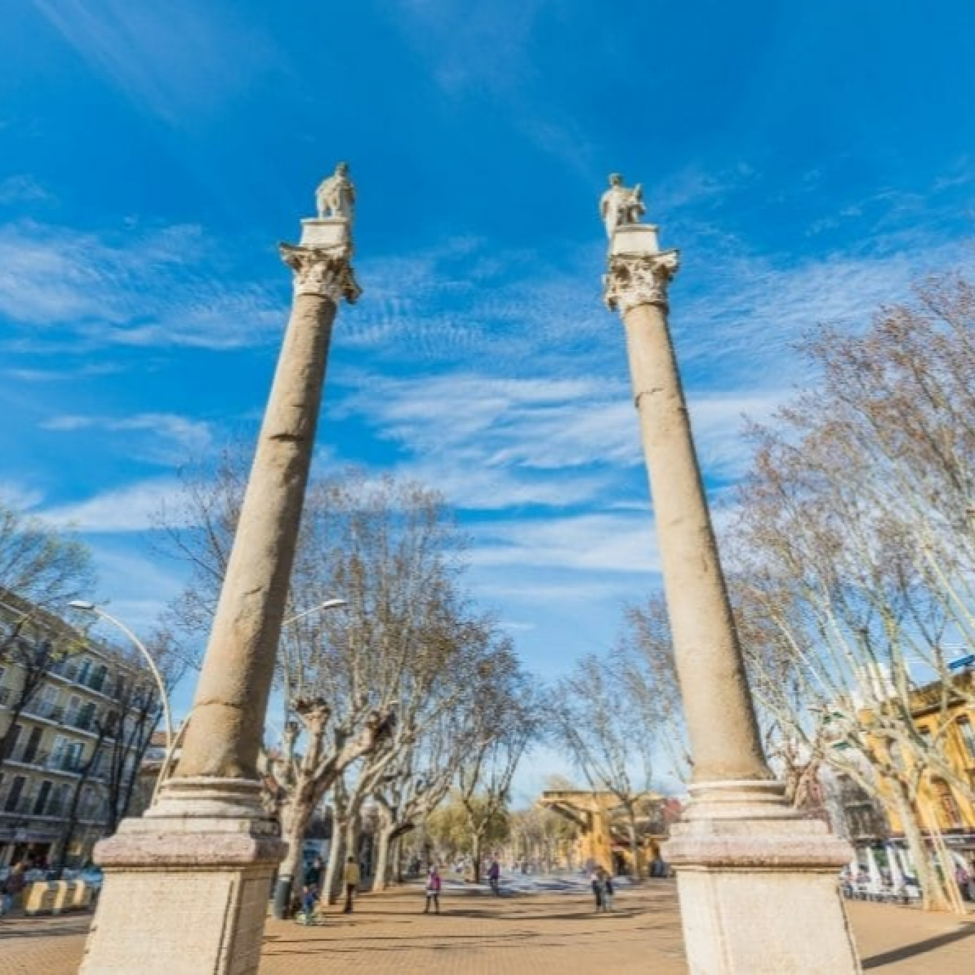 Leyendas y Tradiciones de Sevilla