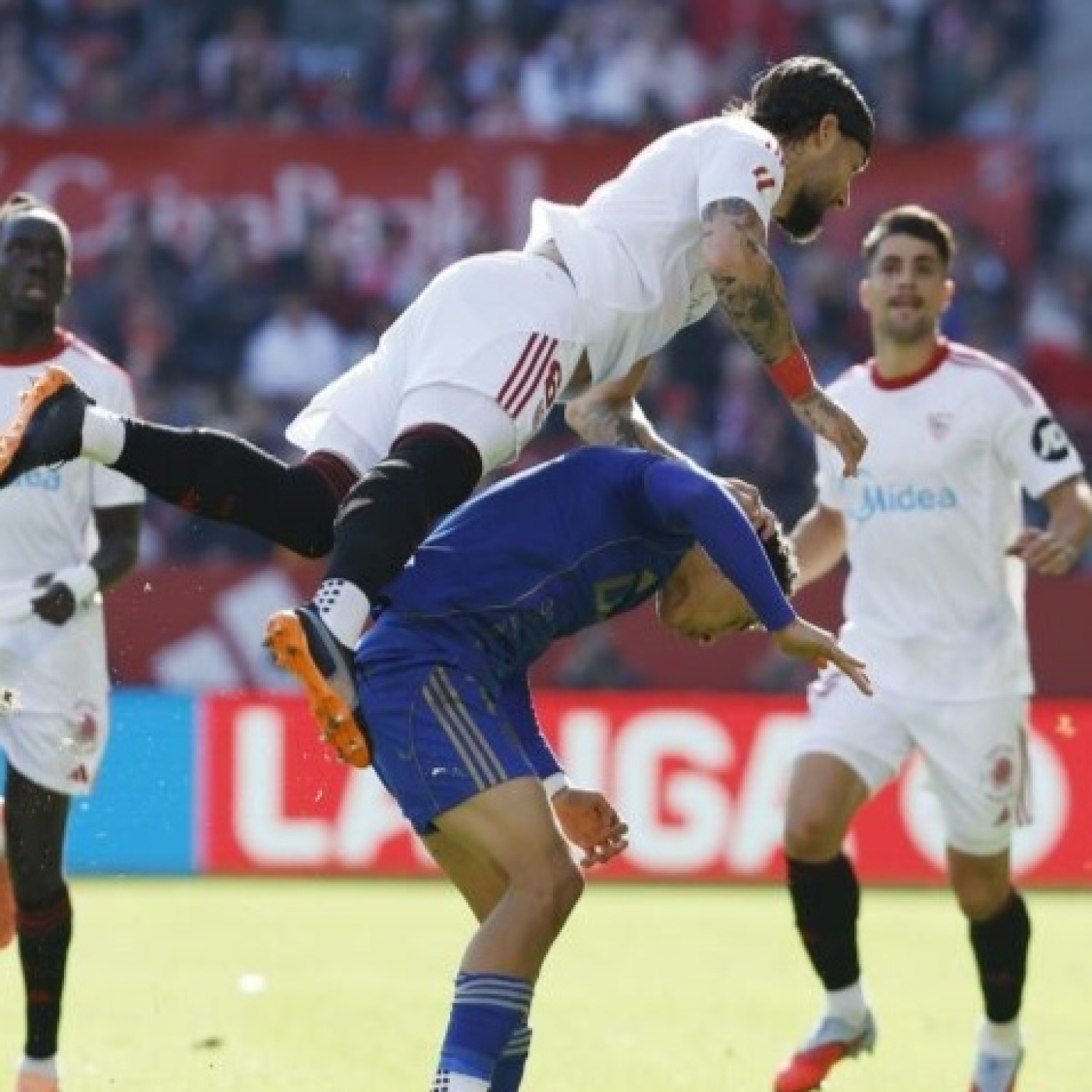 Sevilla 4-Oviedo 0: Akor Adams se despide a lo grande - Episodio exclusivo para mecenas episode artwork