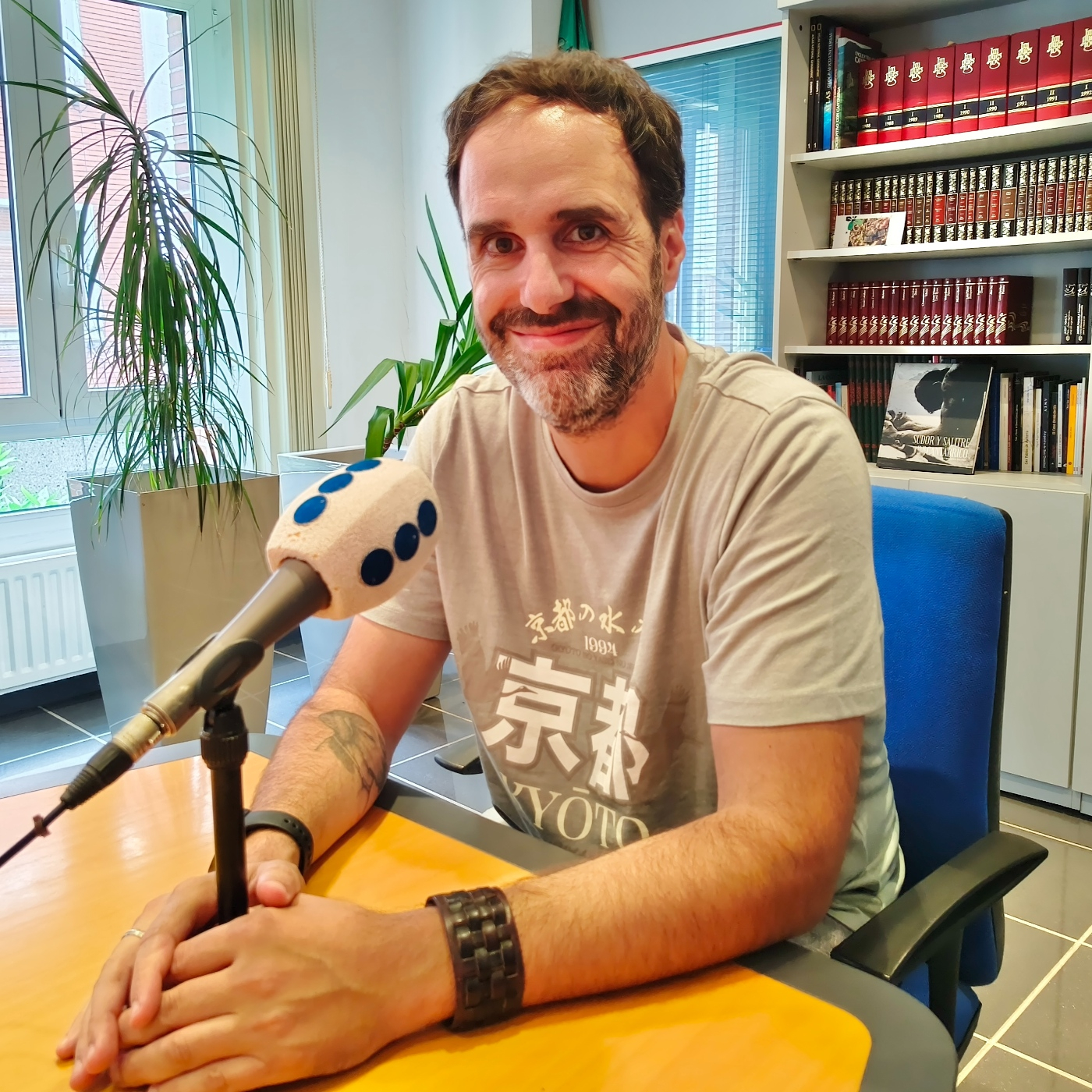 Entrevista a Alberto Martínez, portavoz de Podemos Castro 10-07-26 episode artwork