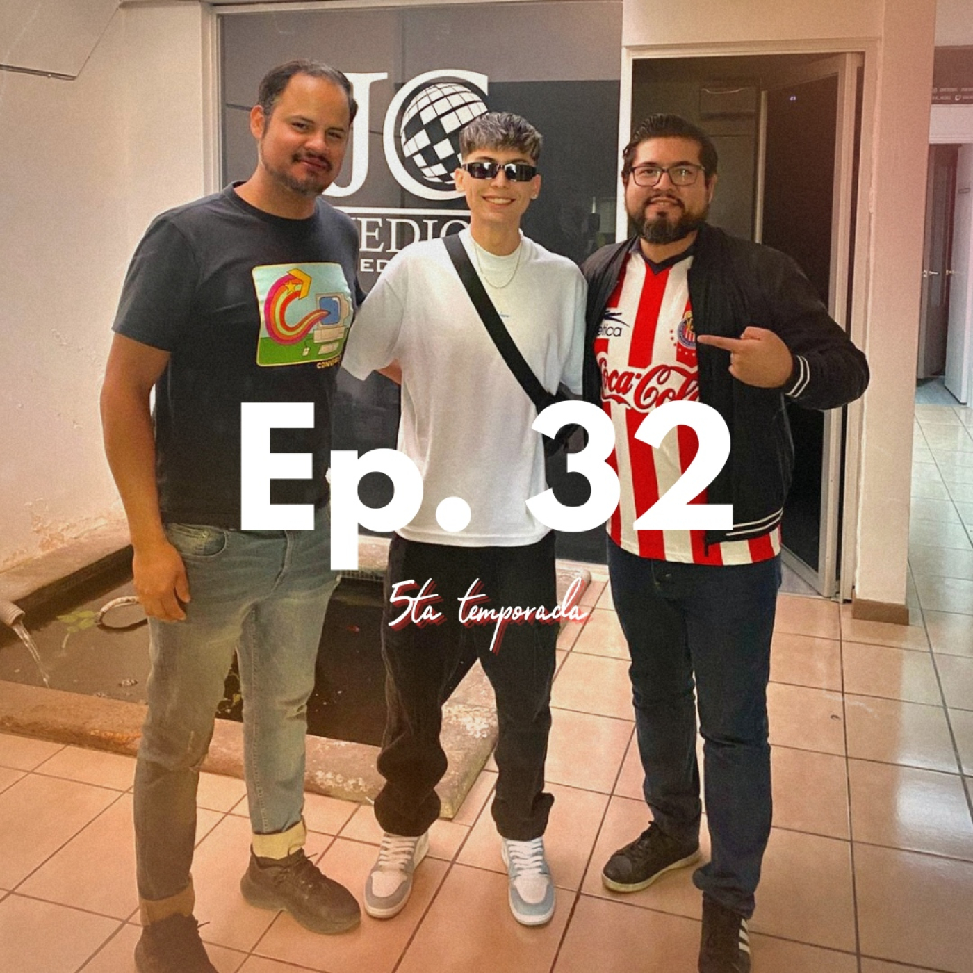 "En mi familia siempre habían escuchado banda y mis amigos me enseñaron el reguetón" episode artwork