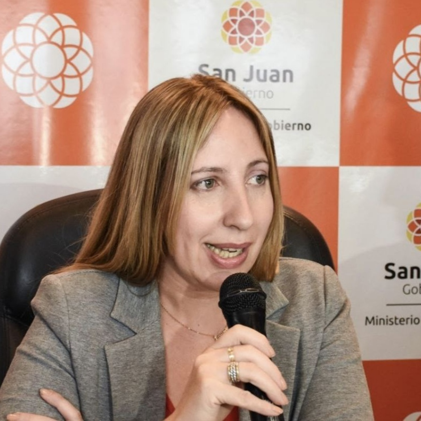 Laura Palma detalla sobre el transporte en la fiesta del sol episode artwork